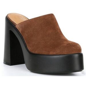 Bono So Chic Slip On Suede Mules